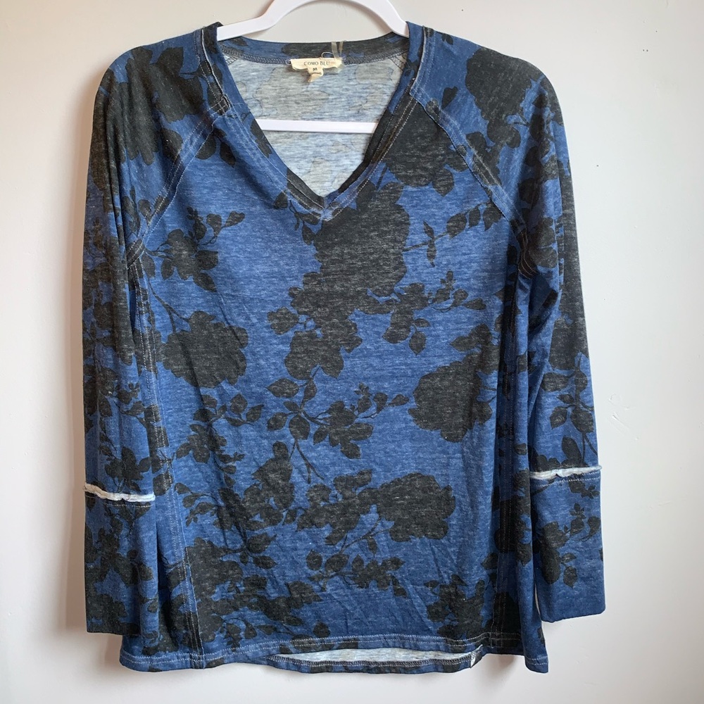 Blue flower pattern shirt